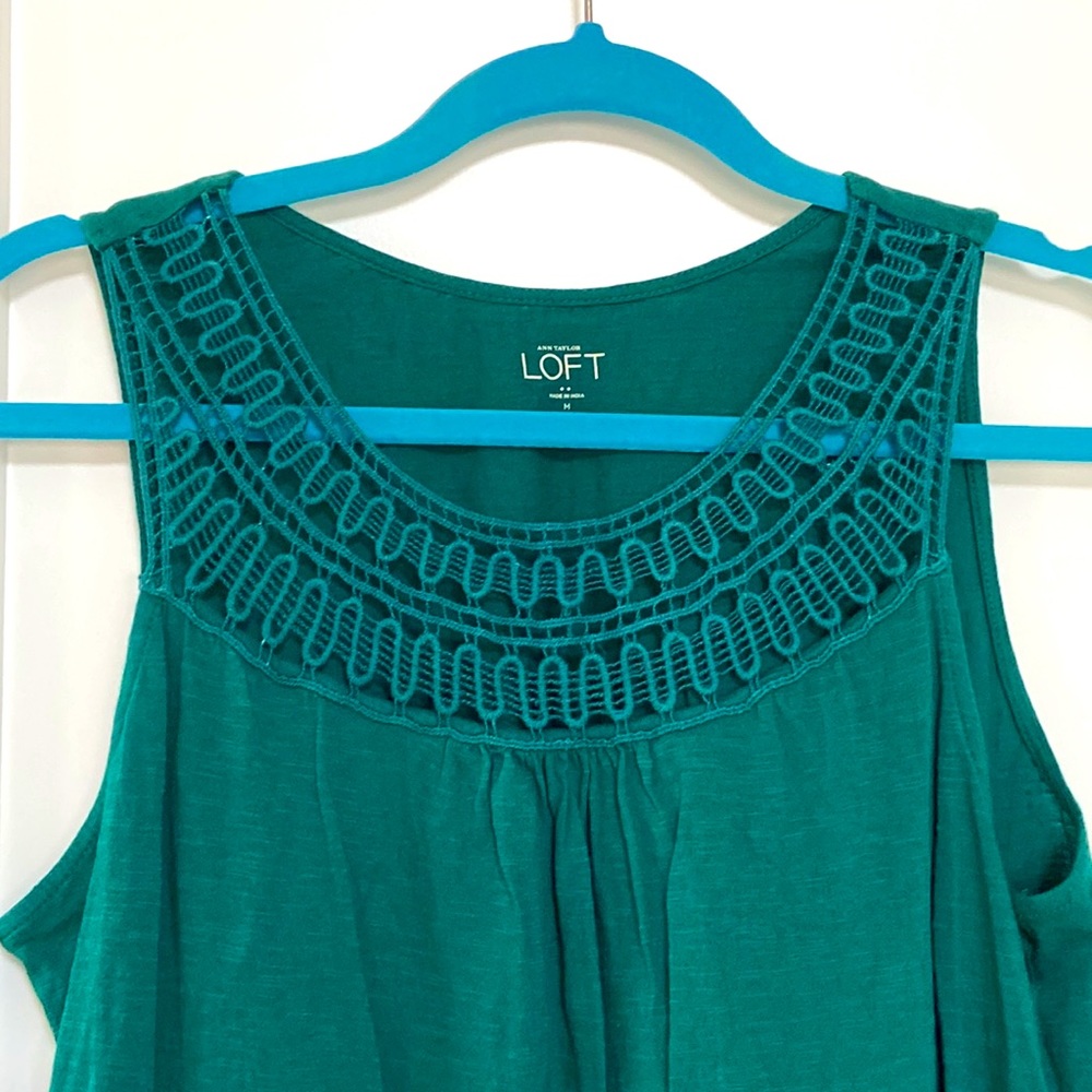Loft Lacy Jersey Shell - Picture 2 of 3